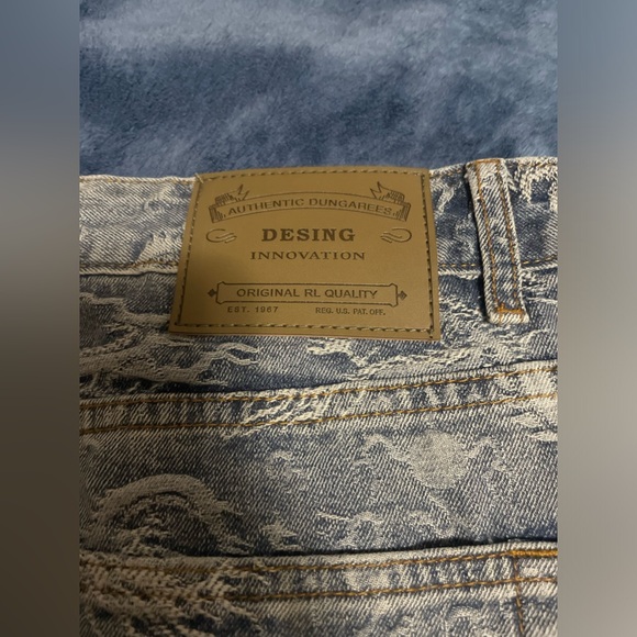 Dragon Stitching Jean Shorts - Picture 7 of 9